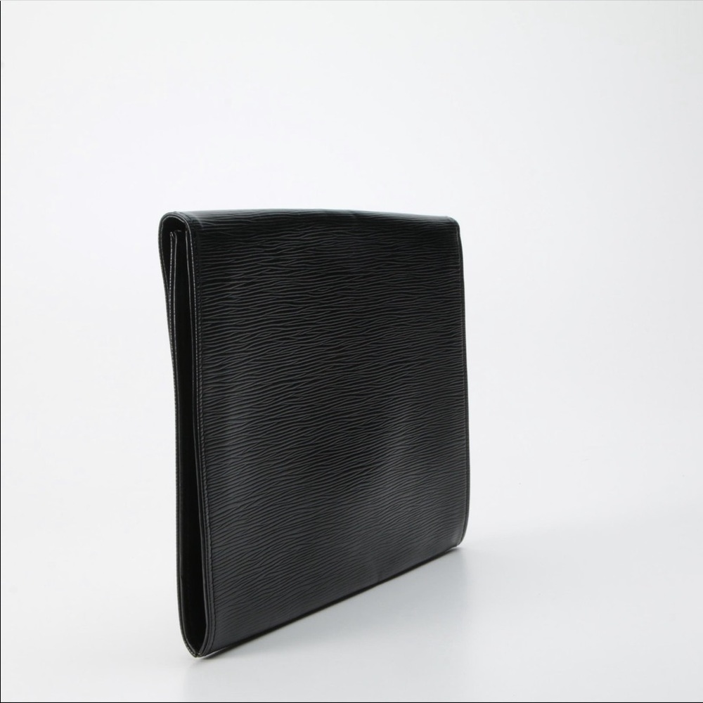 Louis Vuitton Lena Clutch - Picture 6 of 11
